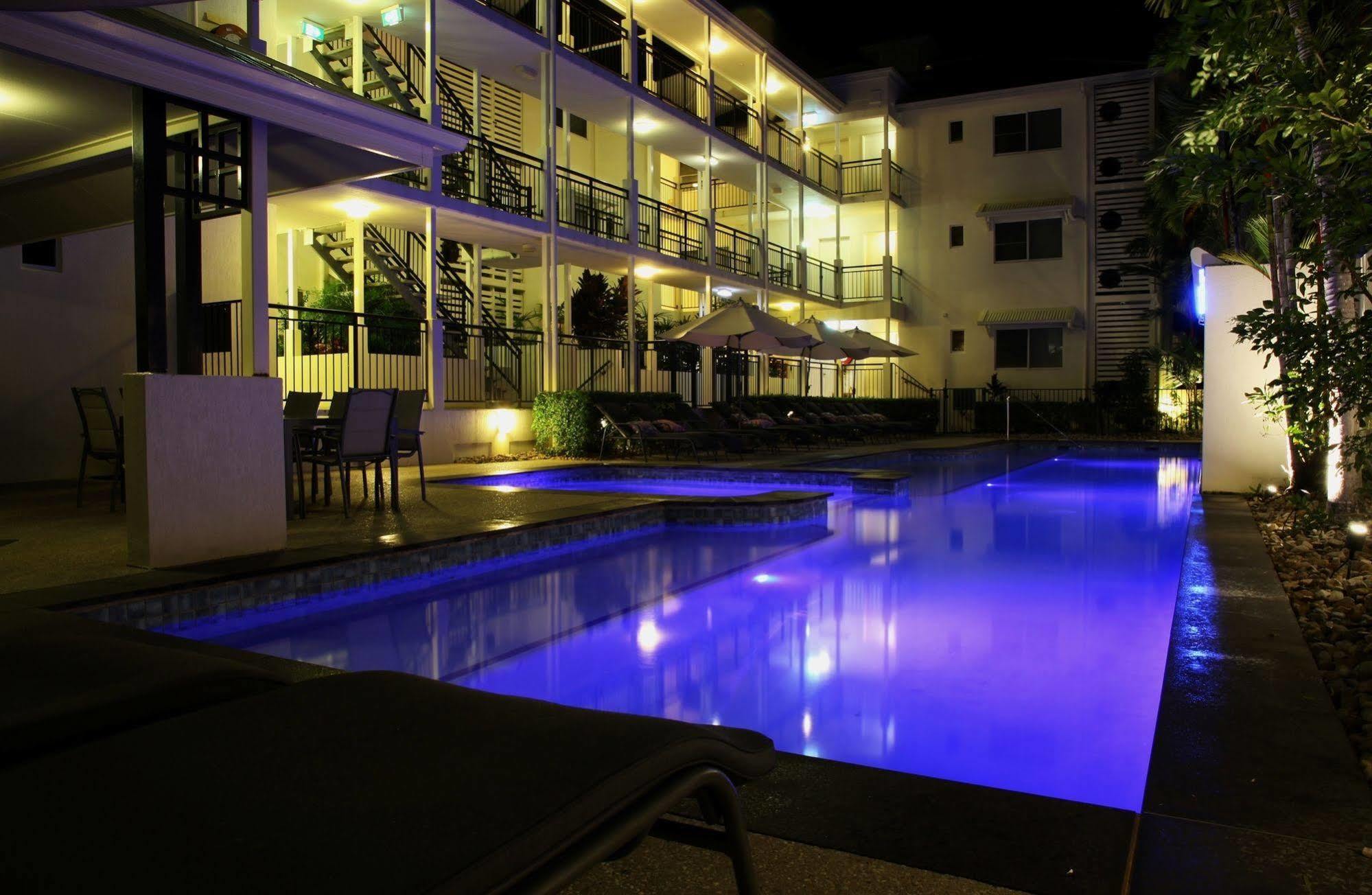 Mowbray By The Sea Aparthotel Port Douglas Exterior foto
