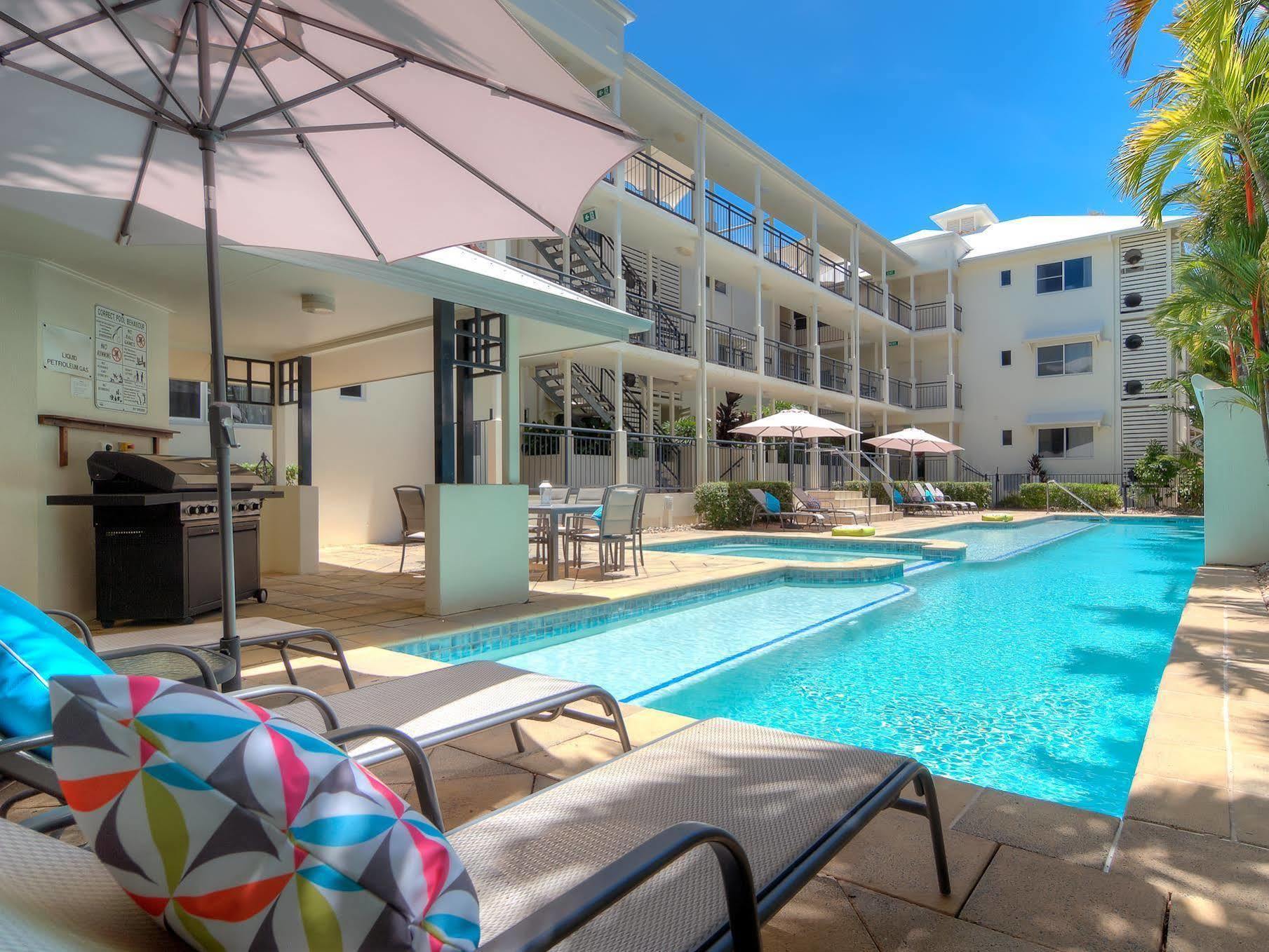 Mowbray By The Sea Aparthotel Port Douglas Exterior foto