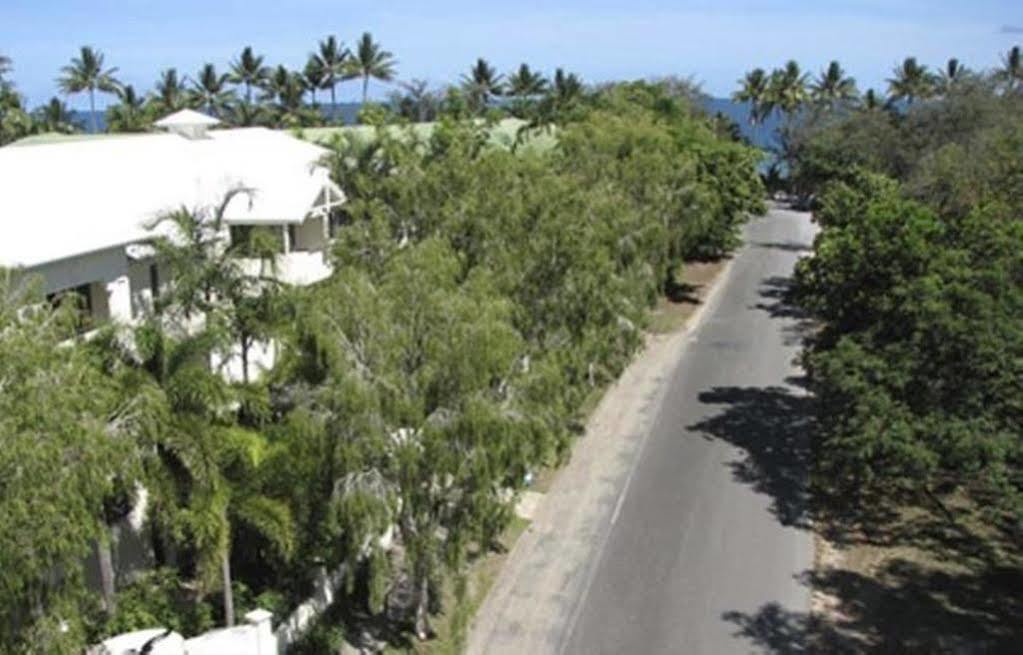 Mowbray By The Sea Aparthotel Port Douglas Exterior foto